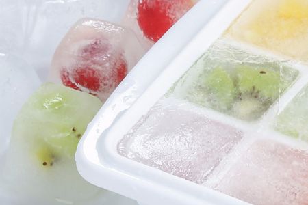 冰塊有白色物質是正常現象 冰塊有白色物質是正常現象