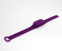 硅膠防蟲可調節手環_便攜洗手液硅膠手環